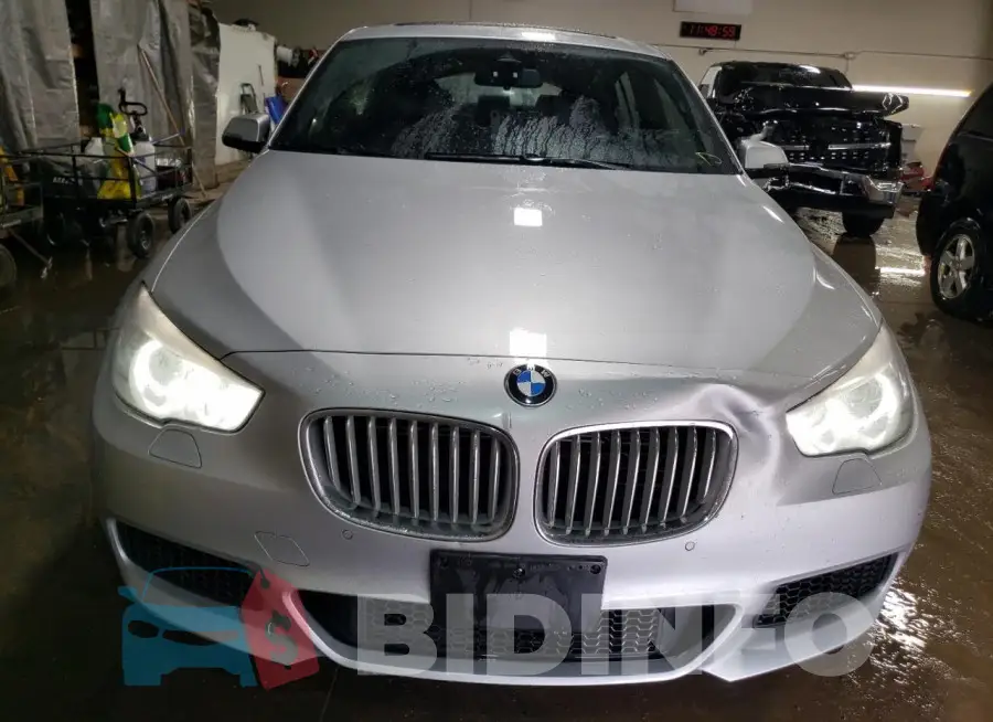 WBA5M0C54GD085250 Photo# 5