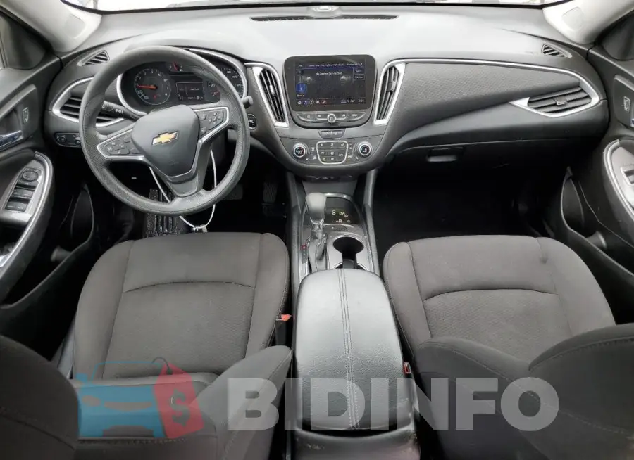 1G1ZD5ST2NF129628 Photo# 8