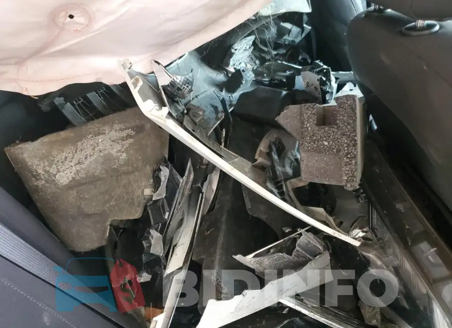 1G1ZD5ST7NF207059 Photo# 12