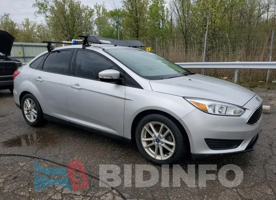 1FADP3FE3GL262286 Photo# 4