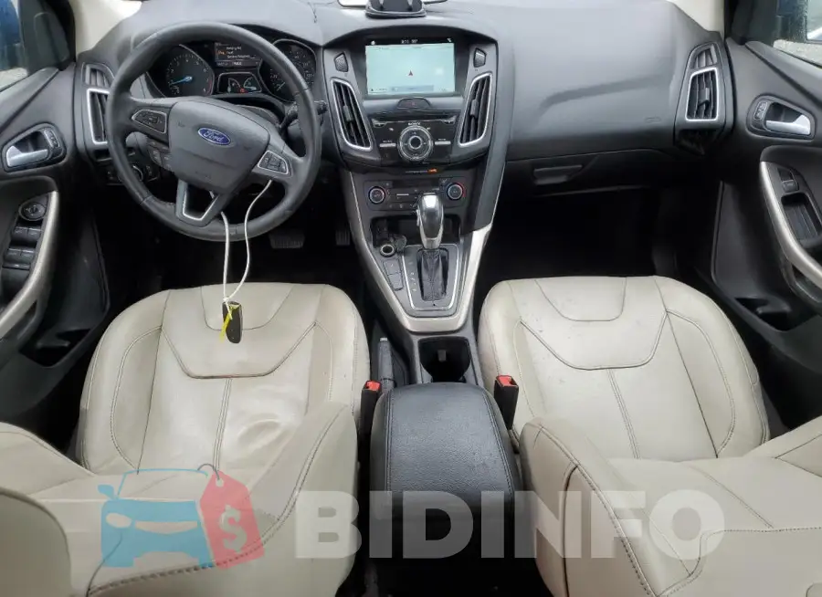 1FADP3N29JL250092 Photo# 8