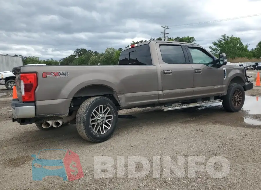 1FT7W2BT1JEC55633 Photo# 3