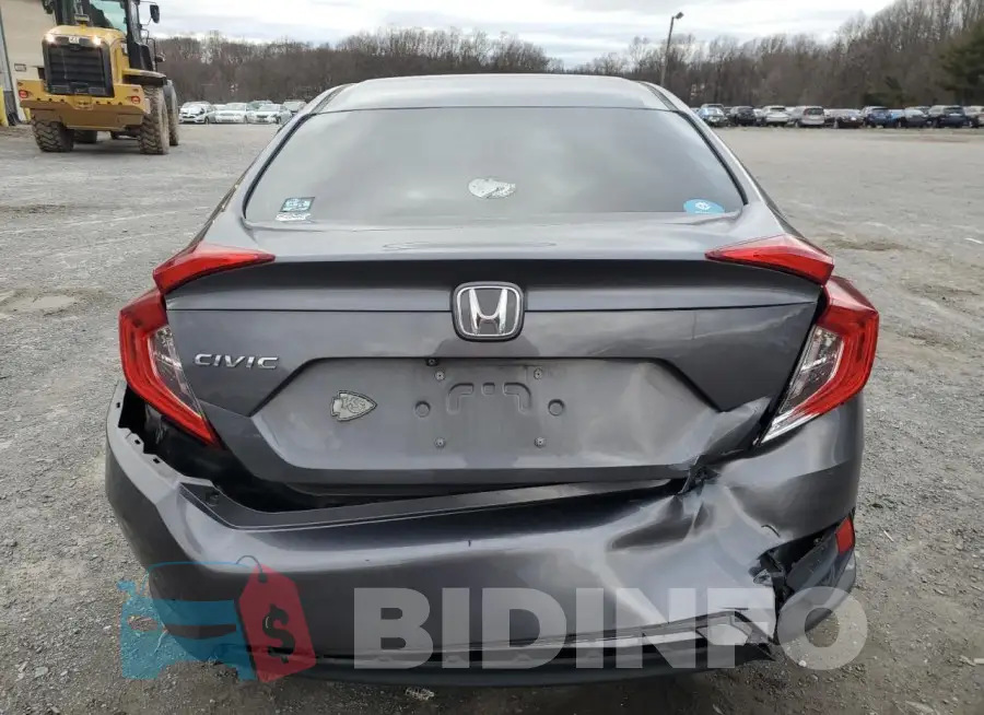 19XFC2F77GE220528 Photo# 6