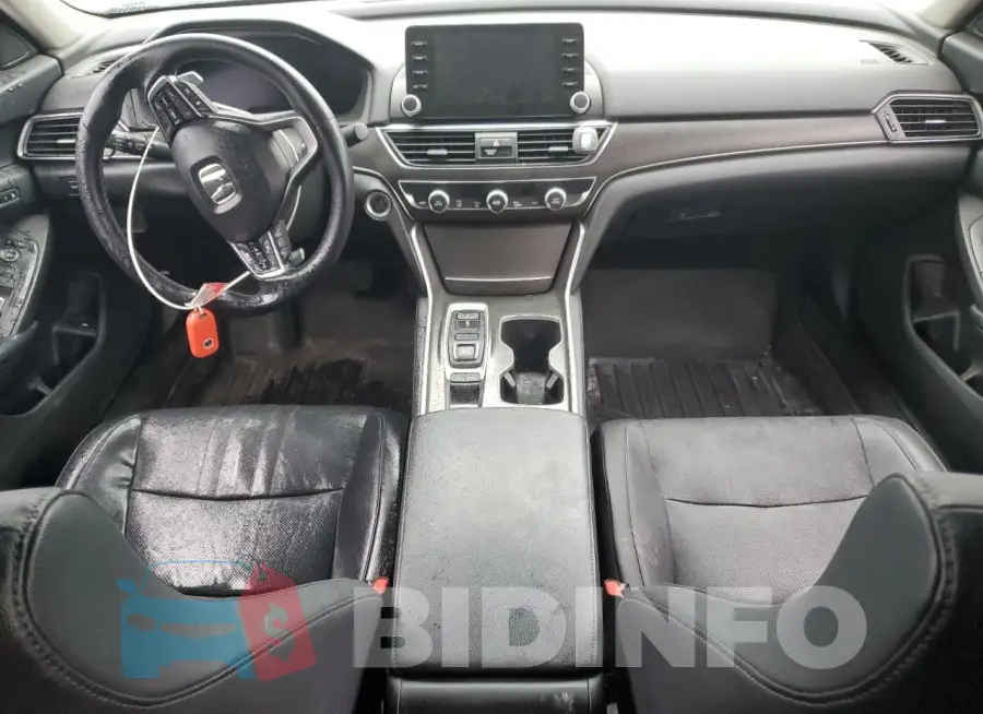 1HGCV2F62JA040762 Photo# 8