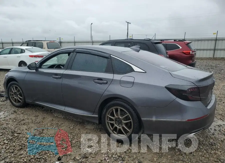 1HGCV2F62JA040762 Photo# 2