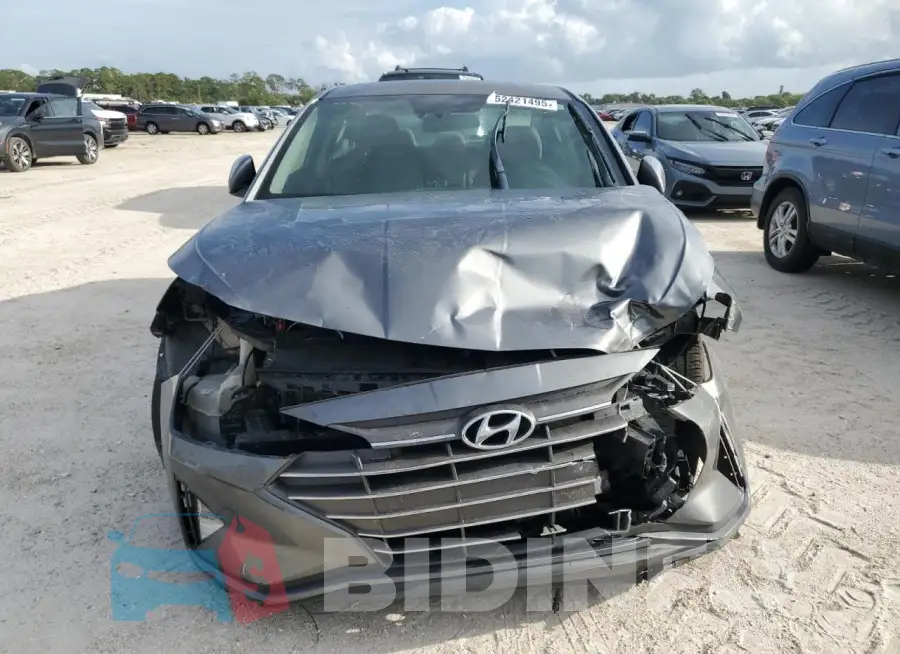 5NPD84LF2KH422844 Photo# 5