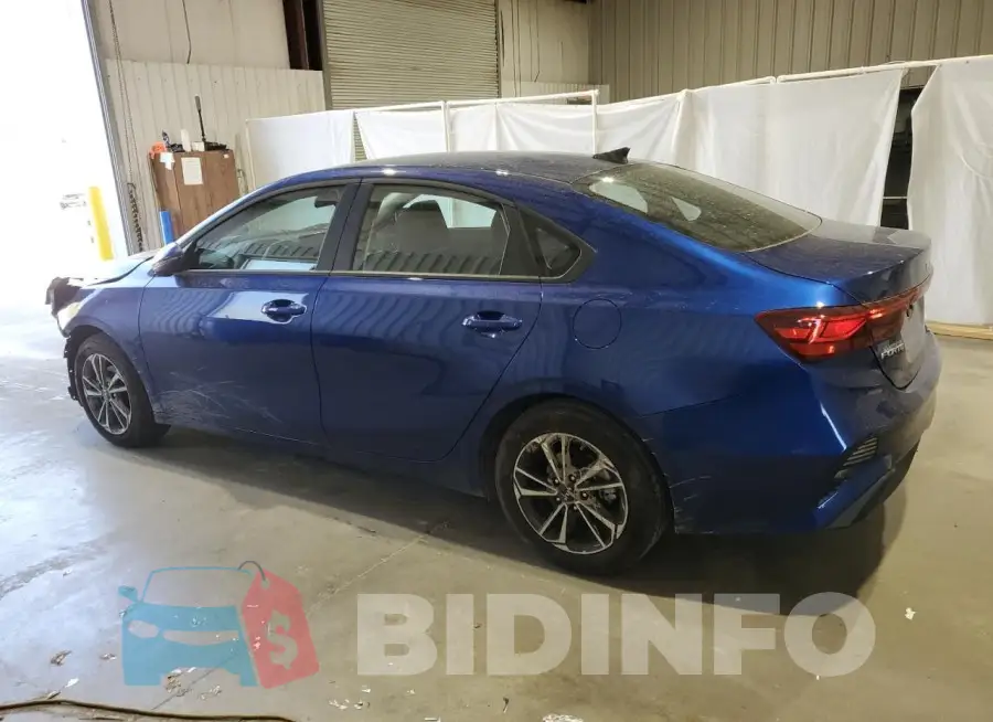 3KPF24AD2RE830688 Photo# 2