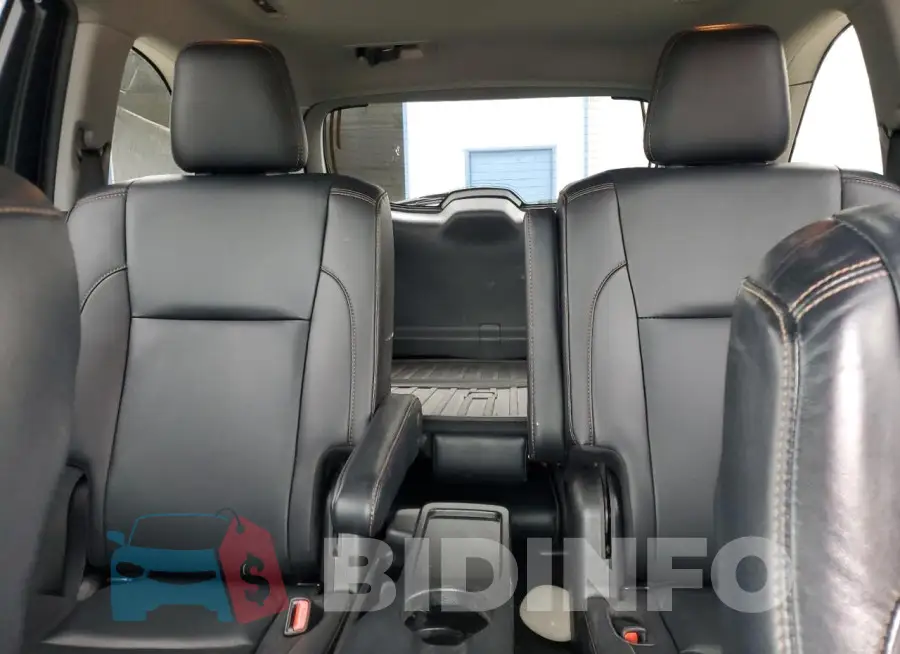 5TDJZRFH5KS717991 Photo# 10