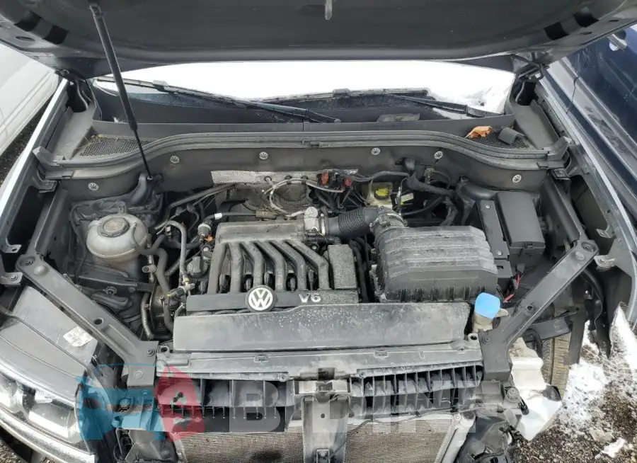 1V2MR2CA8KC596112 Photo# 12