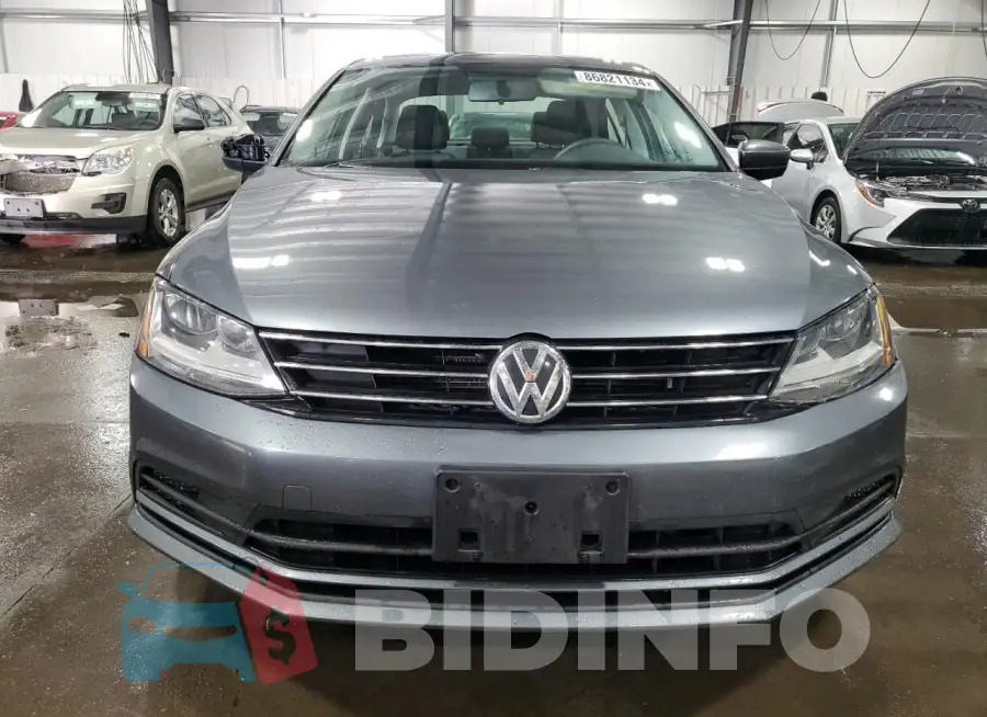3VW167AJ1HM332585 Photo# 5