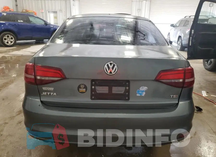 3VW2B7AJ2HM205182 Photo# 6
