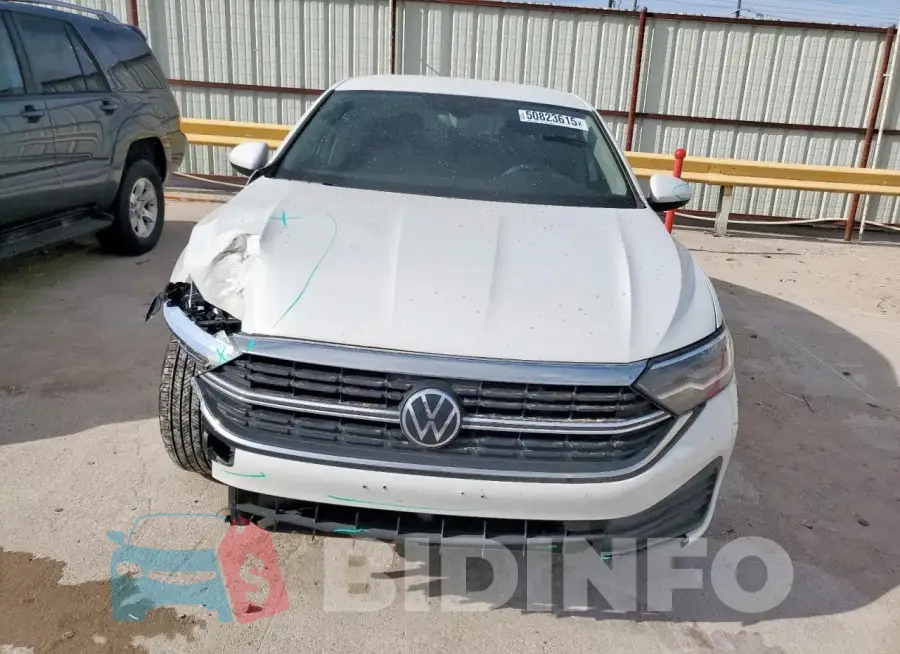 3VW5M7BU8RM101779 Photo# 5