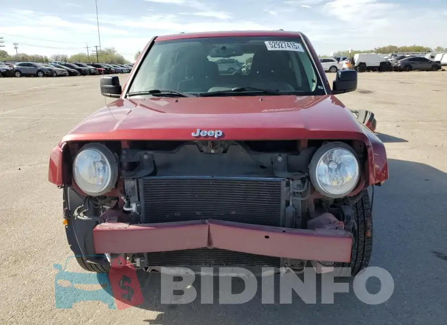 1C4NJPFB4HD182889 Photo# 5