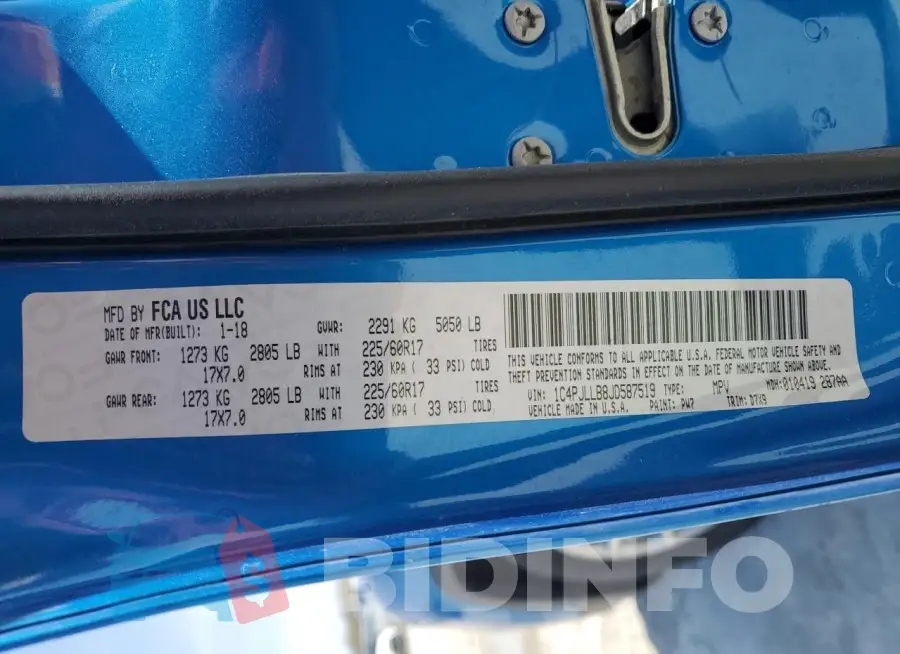 1C4PJLLB8JD587519 Photo# 12