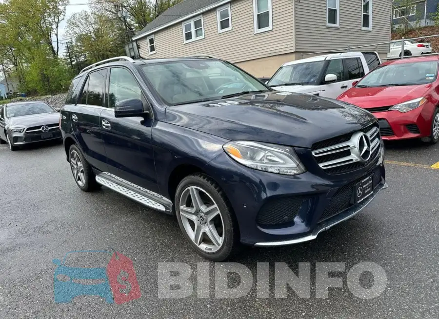 4JGDA5HB3JB108437 Photo# 4