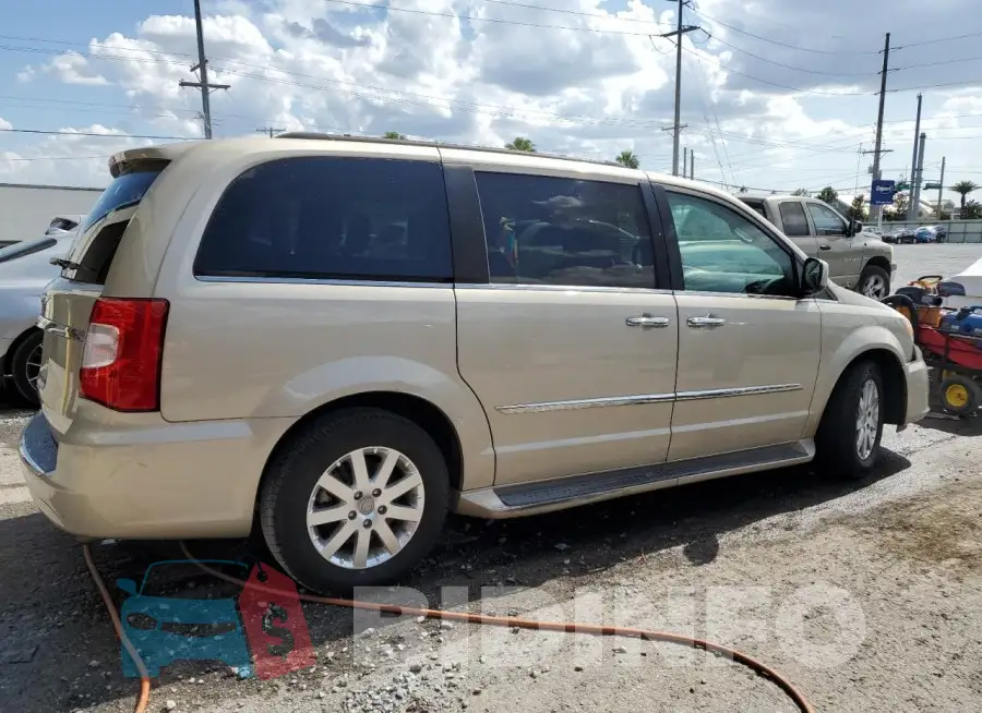 2C4RC1BG4GR232146 Photo# 3