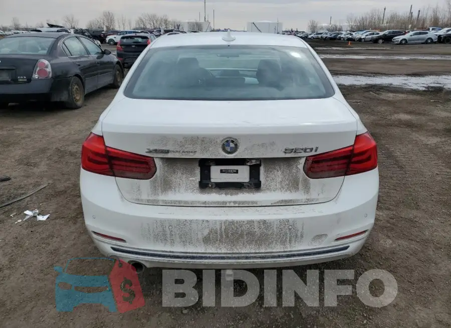 WBA8A3C55GK690865 Photo# 6