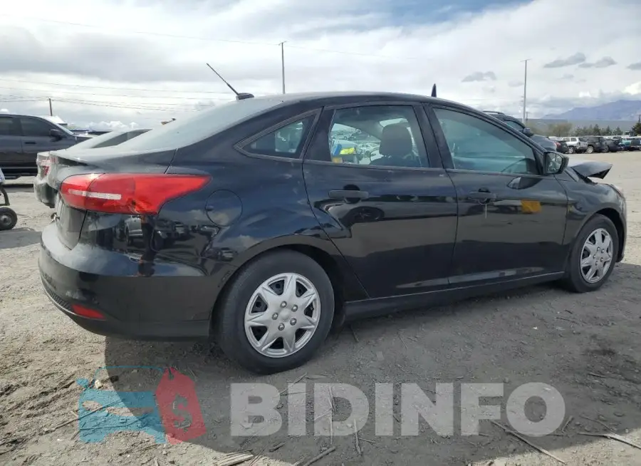 1FADP3E26JL329574 Photo# 3