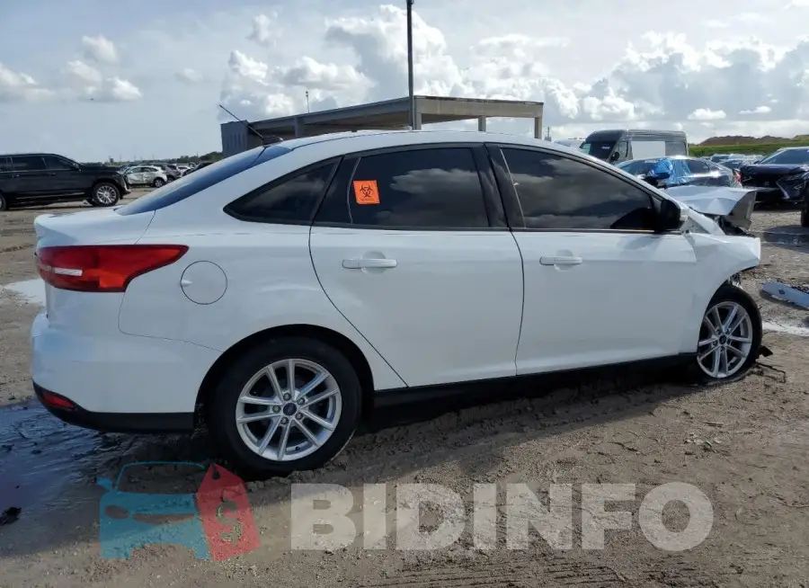 1FADP3F21GL228918 Photo# 3
