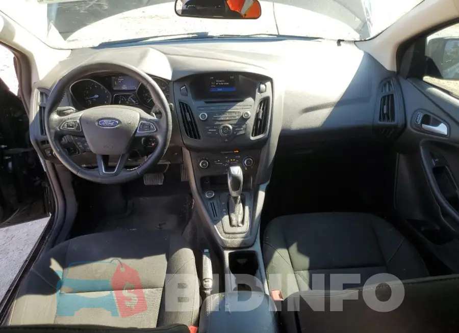 1FADP3F24GL267065 Photo# 8