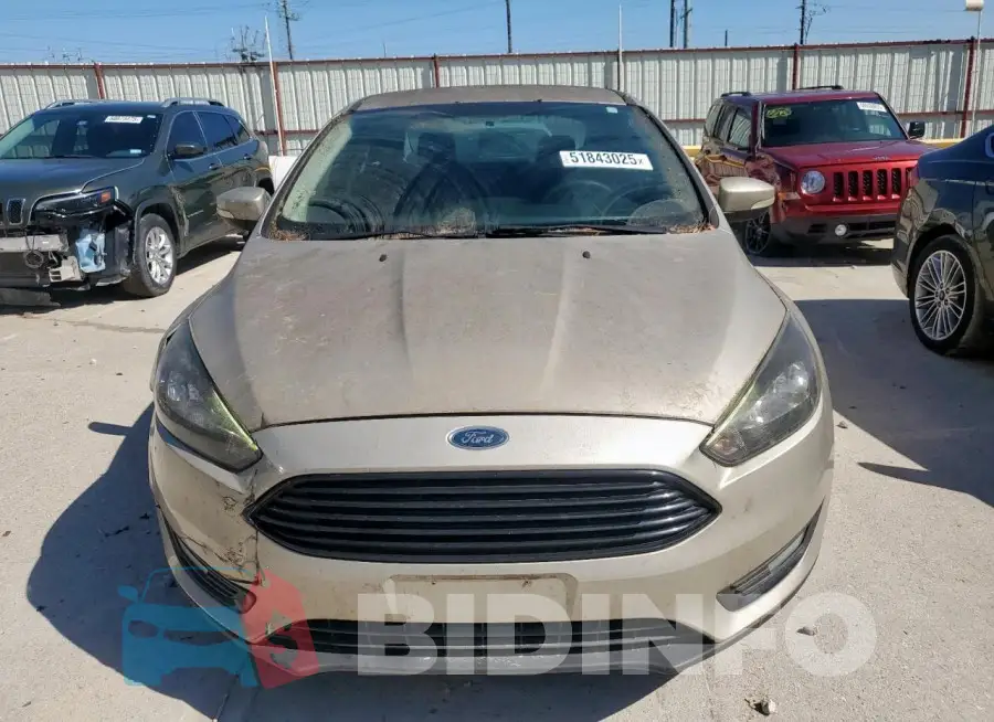 1FADP3FE5HL289975 Photo# 5