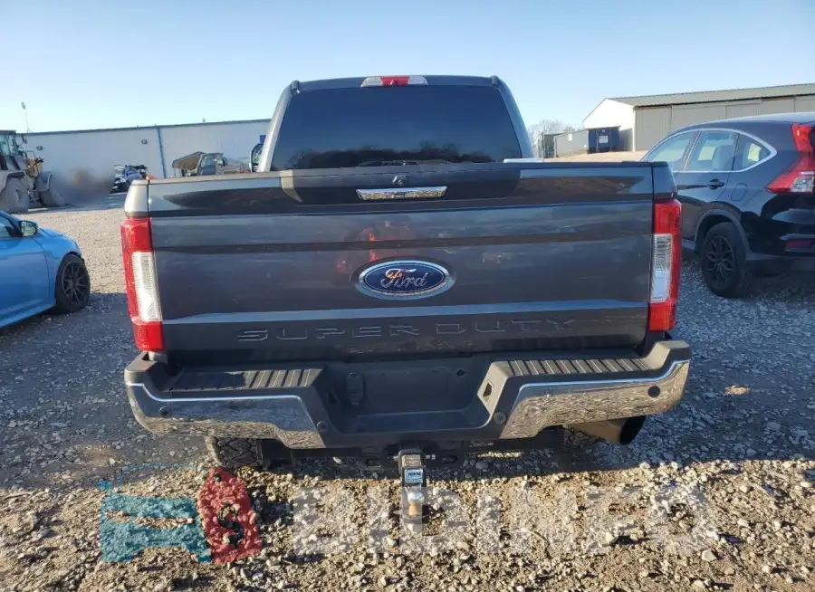 1FT7W2BT2JEB62944 Photo# 6