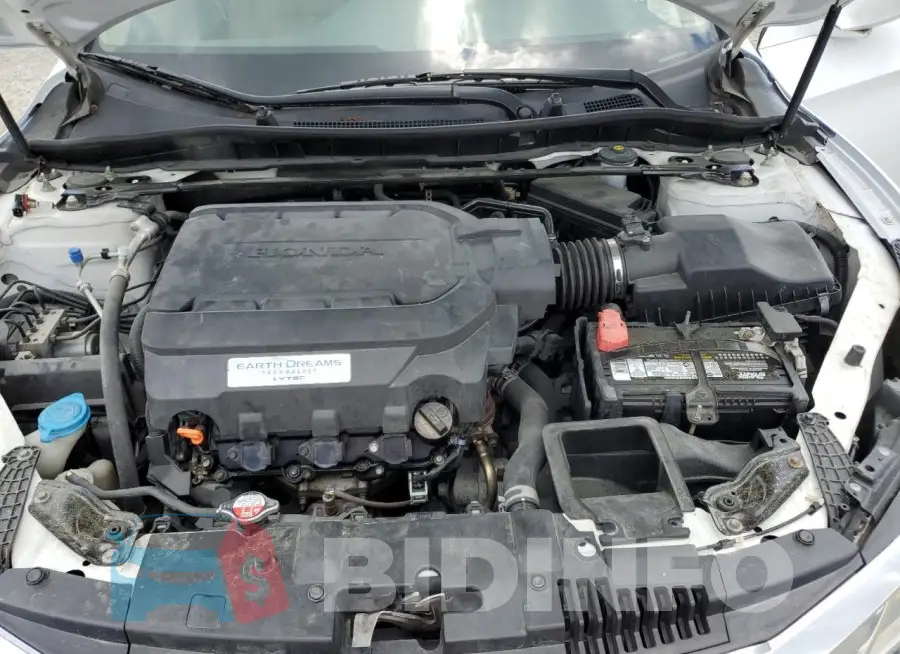 1HGCR3F87GA020821 Photo# 11