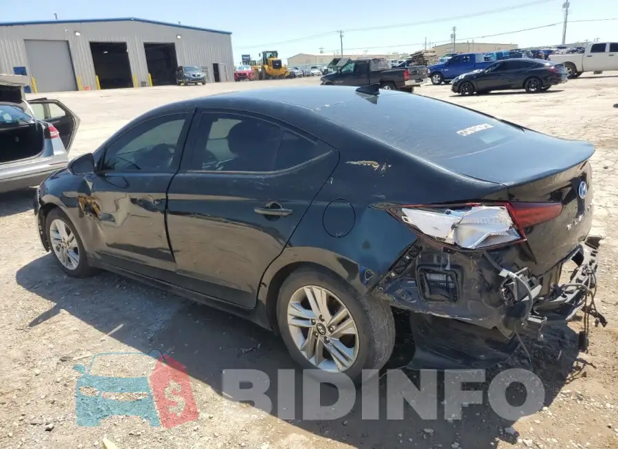 5NPD84LF3KH461779 Photo# 2