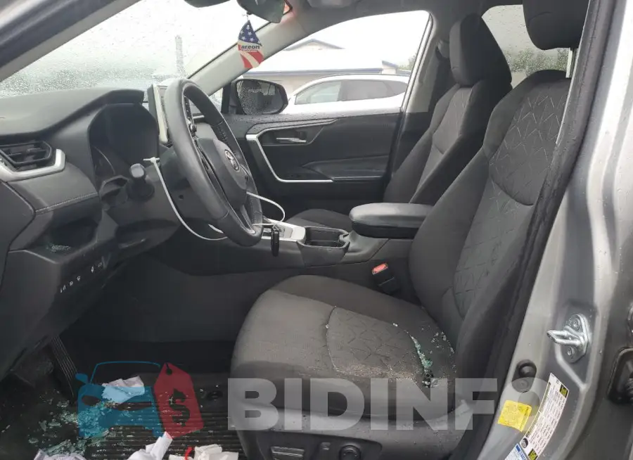4T3R6RFV2MU015033 Photo# 7