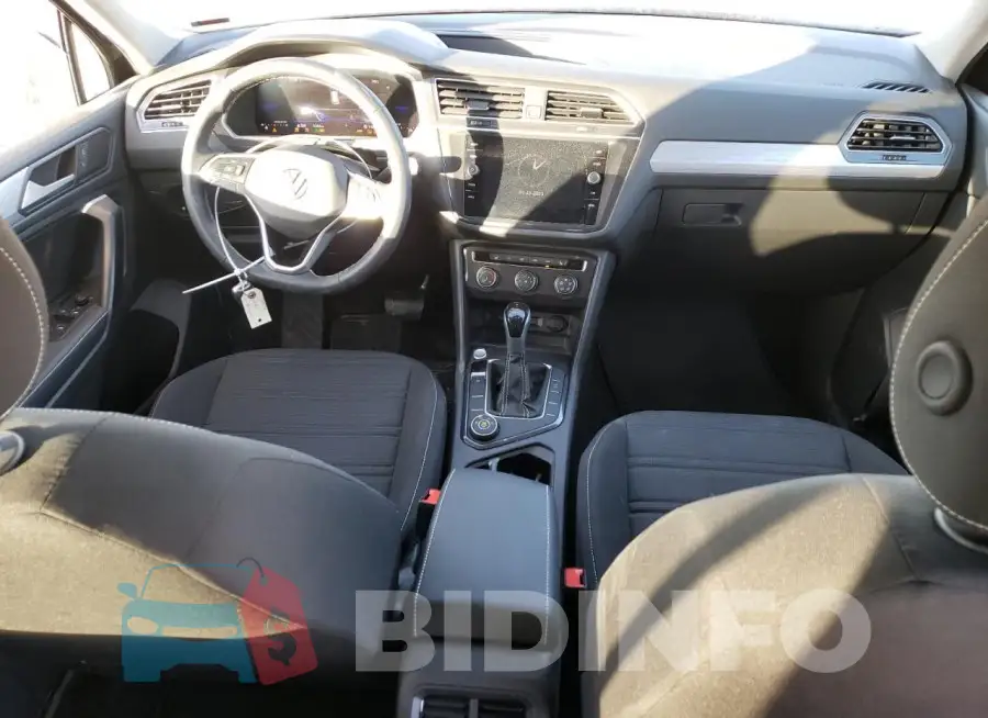 3VVFB7AX9RM139970 Photo# 8