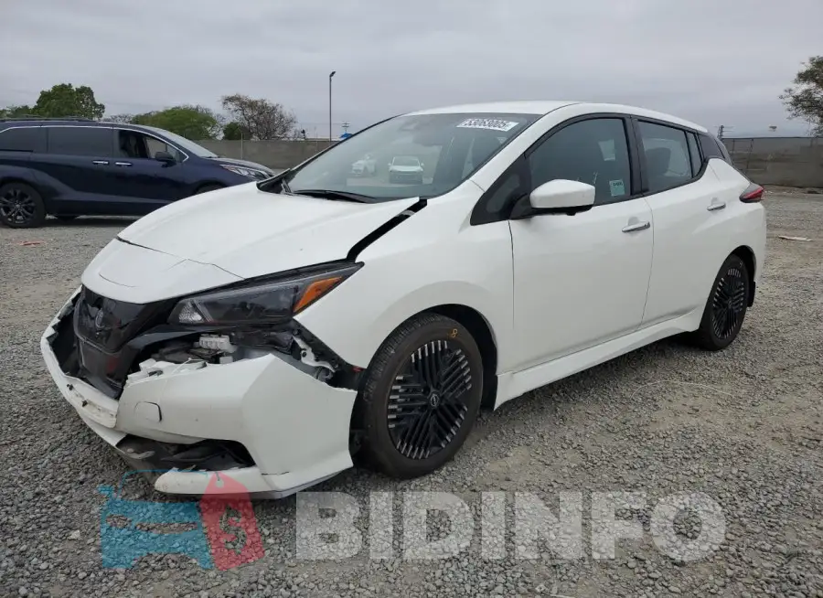 1N4CZ1CV5SC550592 Photo# 1
