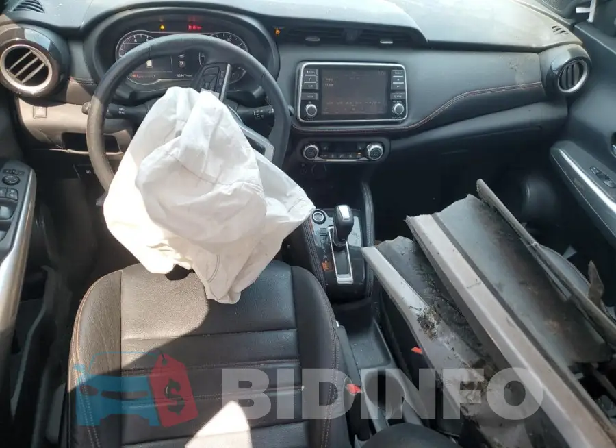 3N1CP5CU0KL541790 Photo# 8
