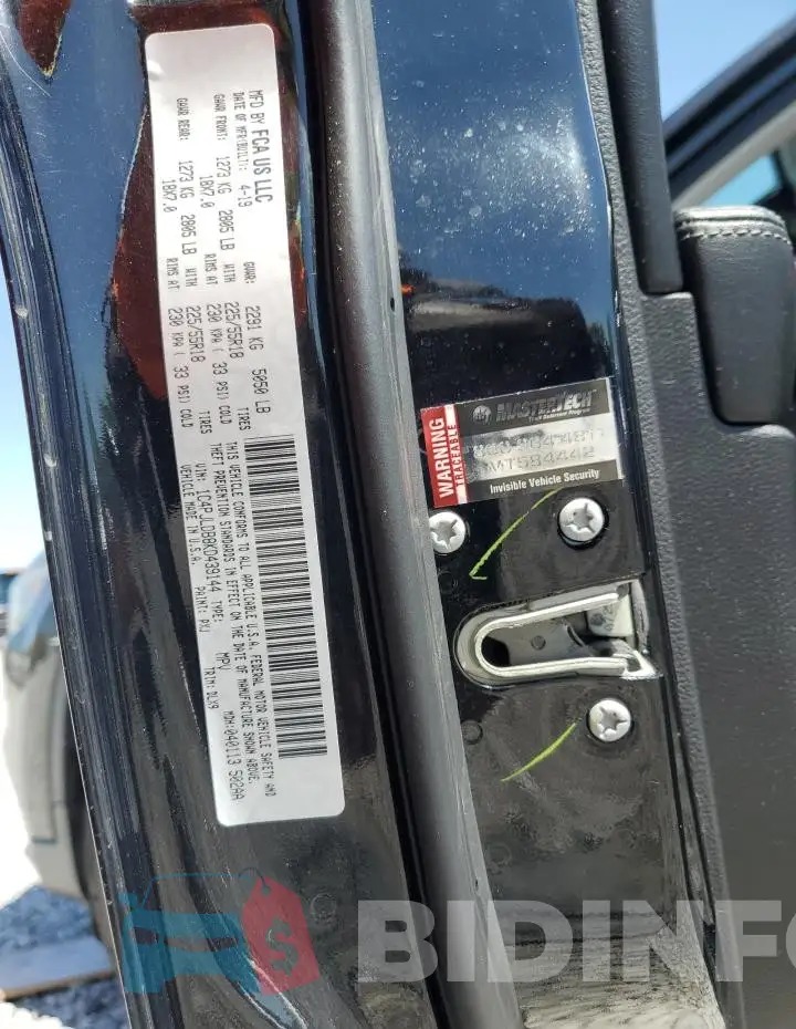 1C4PJLDB8KD439144 Photo# 13