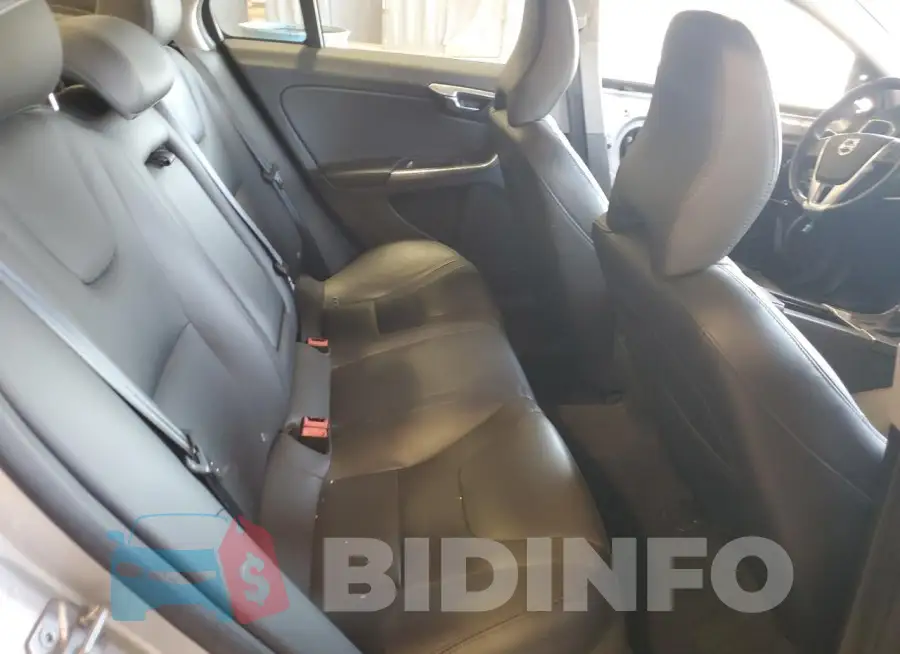 YV126MFK5G2398001 Photo# 10