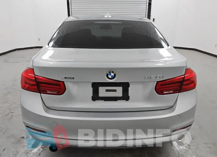 WBA8E5G53JNU46969 Photo# 6