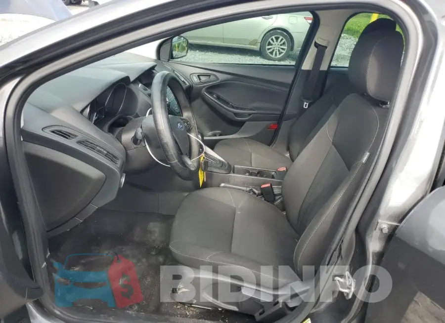 1FADP3E27HL241174 Photo# 7