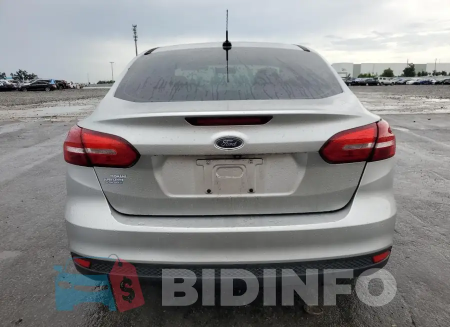 1FADP3F2XGL328287 Photo# 6