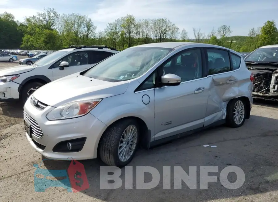 1FADP5CU3GL112539 Photo# 1