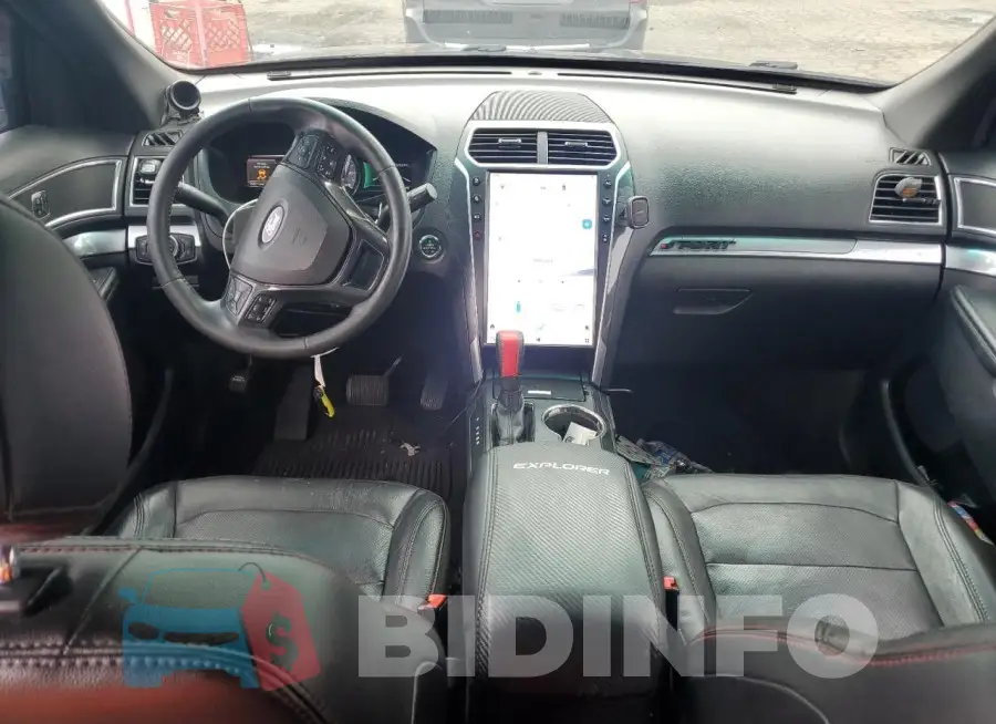 1FM5K8GT8GGA22016 Photo# 8