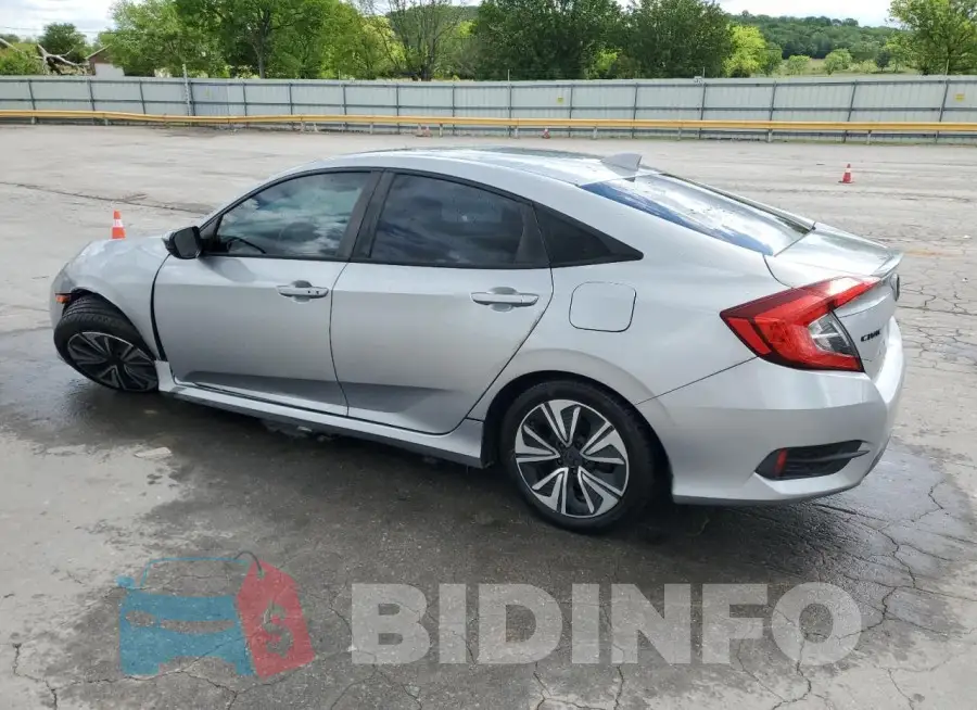 19XFC1F75HE018010 Photo# 2