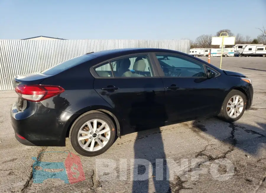3KPFL4A71HE008132 Photo# 3