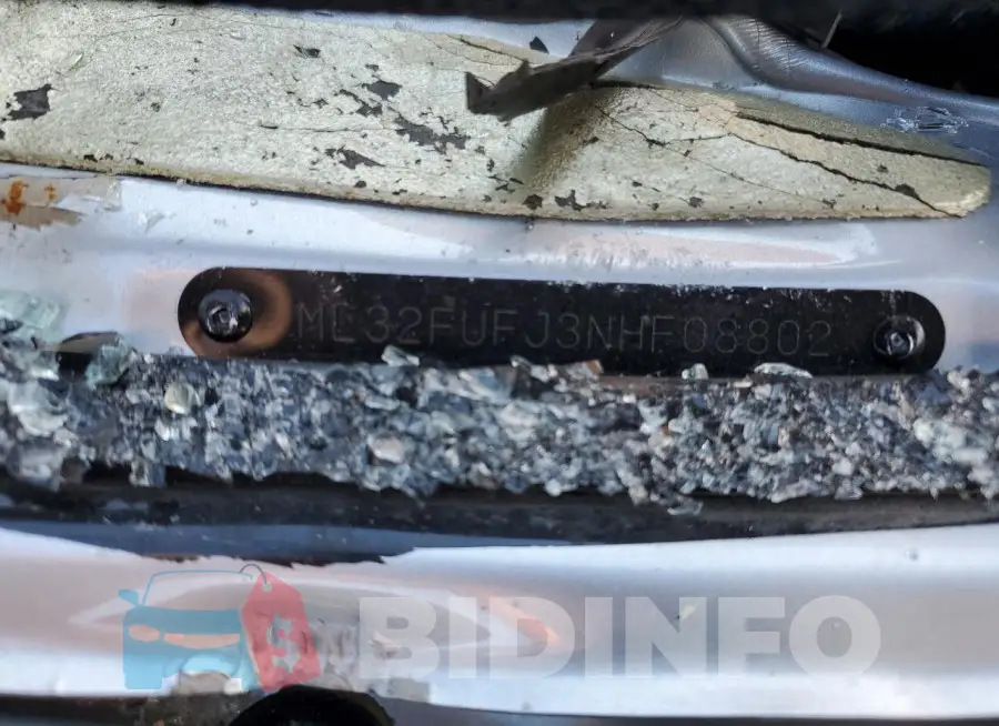 ML32FUFJ3NHF08802 Photo# 12