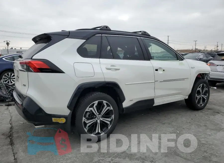 JTMFB3FV0MD072467 Photo# 3