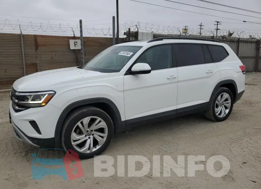 1V2KR2CA8MC501445 Photo# 1