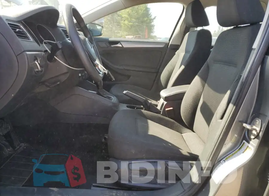 3VWD67AJ9GM370643 Photo# 7