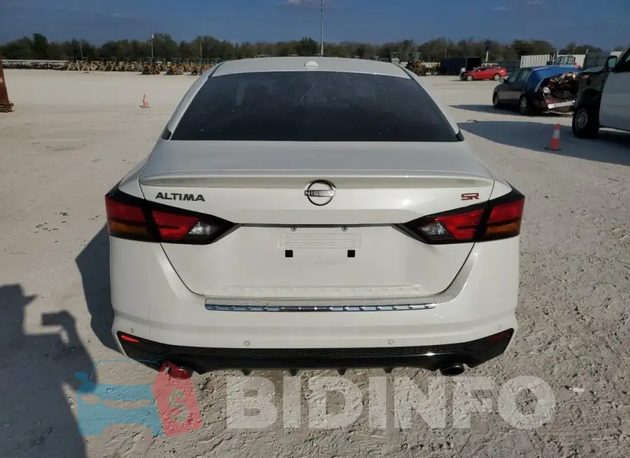1N4BL4CV2PN378130 Photo# 6