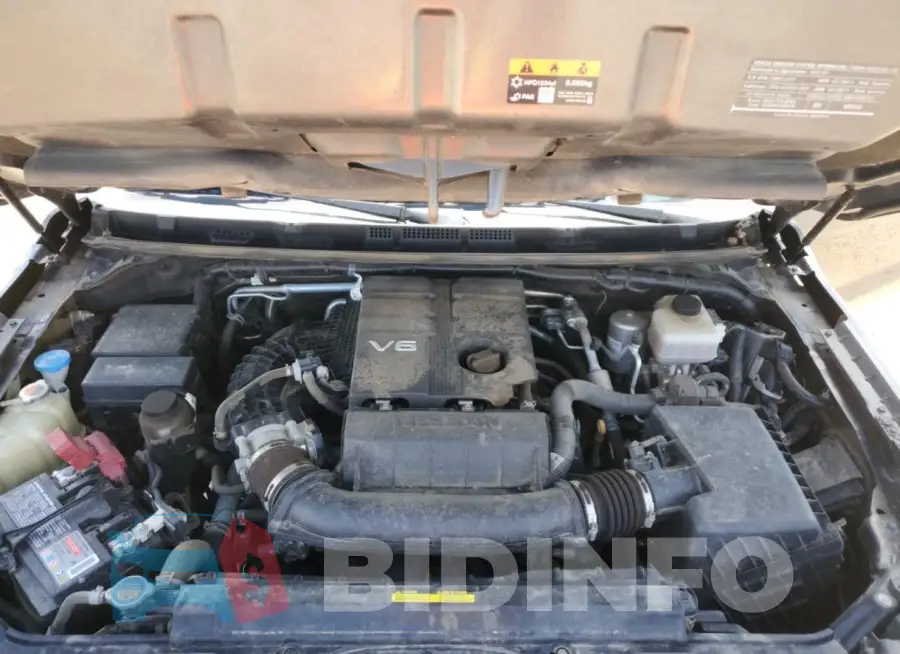 1N6ED1EK8NN637946 Photo# 11