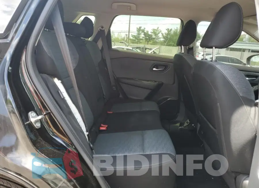 JN8BT3BBXPW468703 Photo# 11