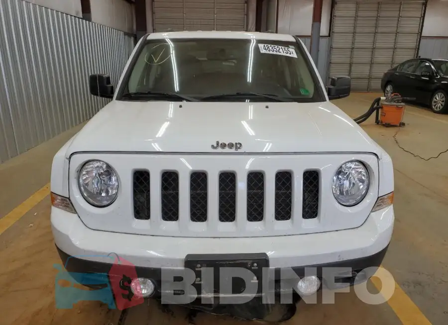 1C4NJRBB8HD141943 Photo# 5