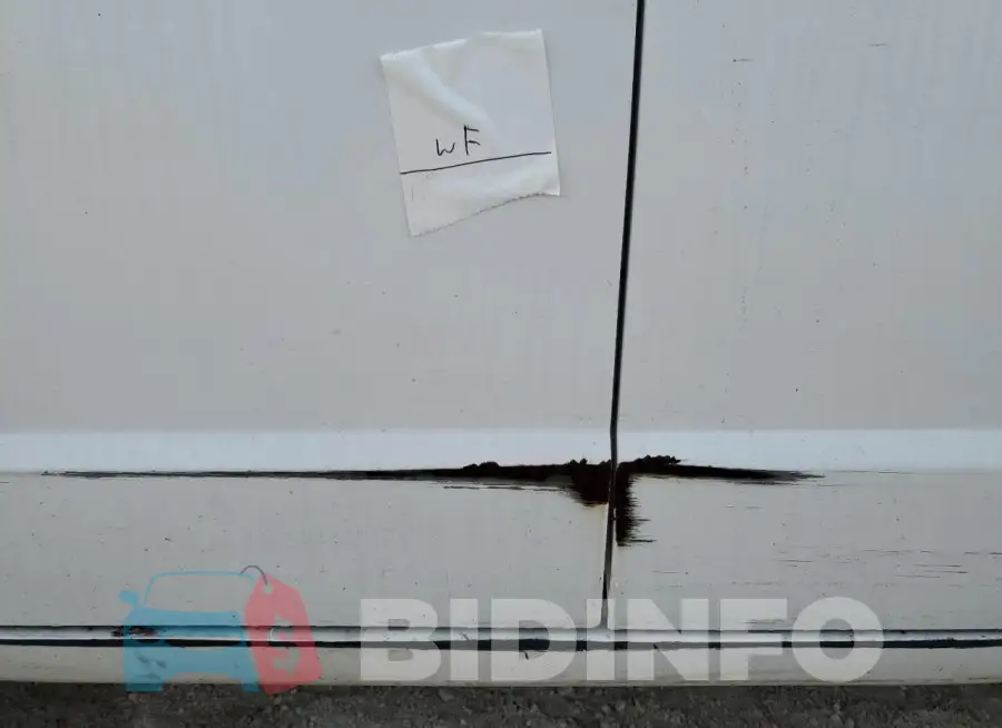 2C4RDGEG5KR737150 Photo# 13